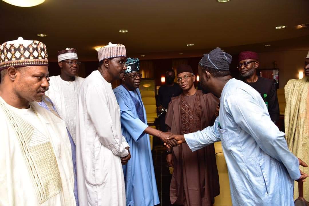 SpeakerZailani's tweet photo. Earlier today I joined His Excellency @elrufai and other Dignatories to Recieve Alhaji Bola Ahmed Tinubu and his delegation on a Condolence Visit to Kaduna State.

We thank him and we pray the Almighty take him back home safely.

AMEEN https://t.co/HvLmDBFWVY