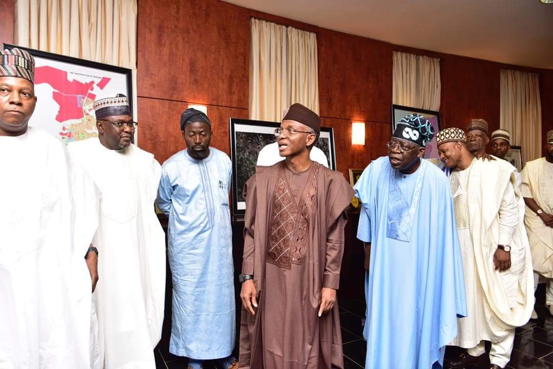 SpeakerZailani's tweet photo. Earlier today I joined His Excellency @elrufai and other Dignatories to Recieve Alhaji Bola Ahmed Tinubu and his delegation on a Condolence Visit to Kaduna State.

We thank him and we pray the Almighty take him back home safely.

AMEEN https://t.co/HvLmDBFWVY