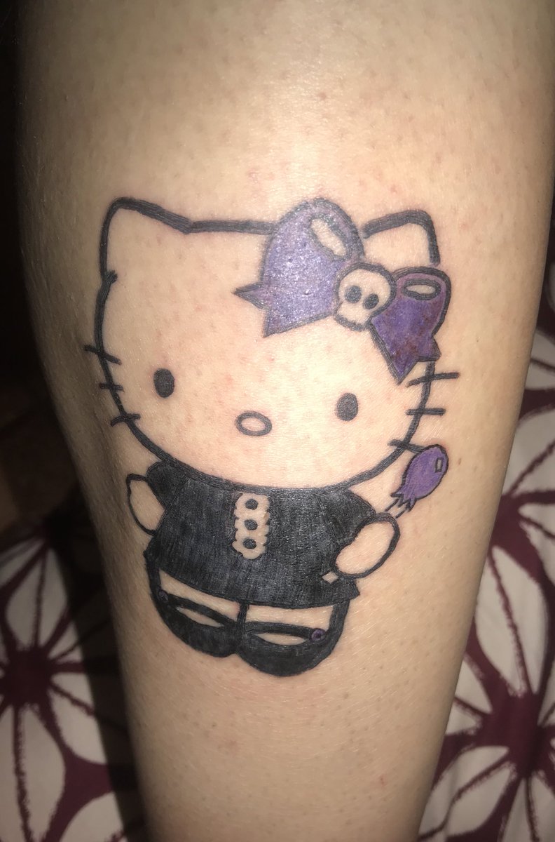 In love con mi kitty💜 
La mejor tatuadora <a href="/crisrvb_/">K🐍</a> ✨
Que orgullosa estoy de ti pequeña