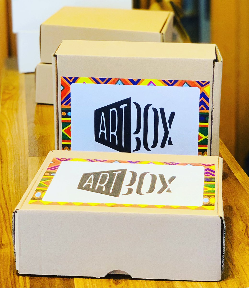 Paperbagsbyebes's tweet photo. Keep your art business moving easily with our corrugated mailer box https://t.co/7kx9CFQ6hb