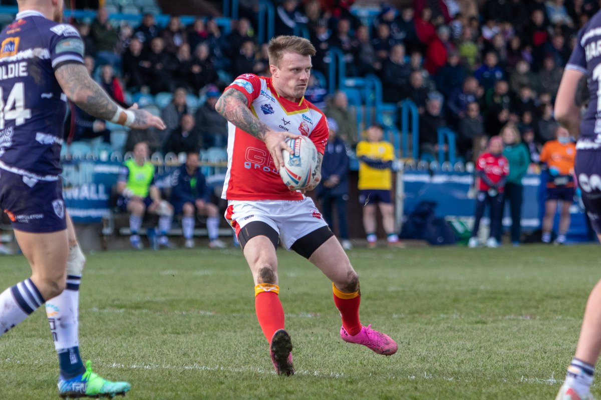 SheffieldEagles's tweet photo. 📊 #StatsAmazing vs Featherstone
🏃♂️ Distance covered;
@Thacks7 7km
@Liam_Johno 6.95km
@VeeHalafihi 6.83km
🔥 Top speed;
Ben Jones-Bishop 9.2m/s
@KrisWelham 9.1m/s
@MattyChrimes 8.8m/s
💪 Total impacts:
@Dickinson923 36
@ReillyMartyn 23
Mikey Wood 22
📸: @ADCP_Official https://t.co/VhLBzMXGU4