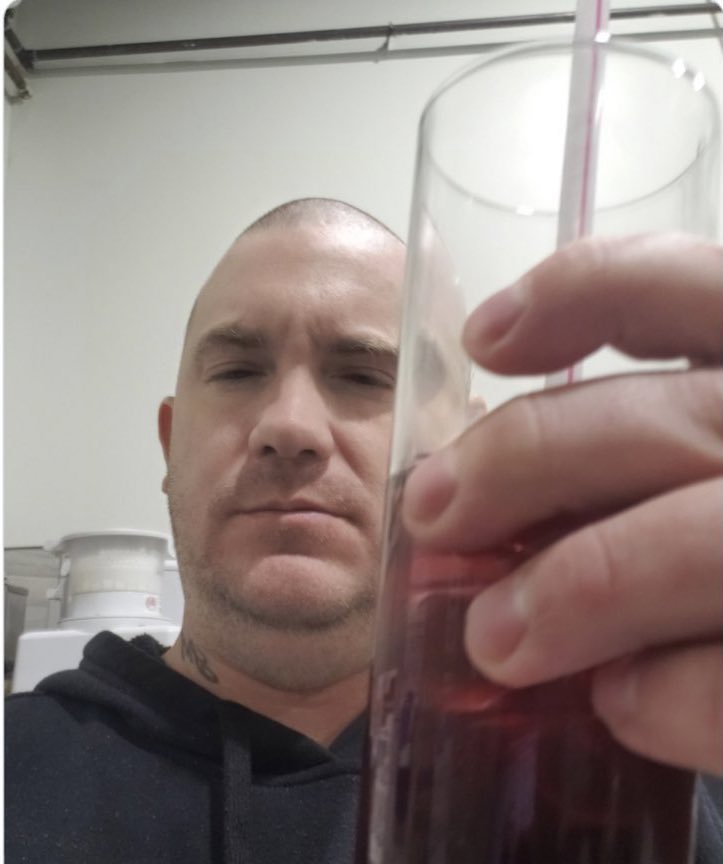 FruityLever's tweet photo. @MYFriendGavin @Ryan_Lever @MissyMoto2 @SlimyFoil @EeyoreSchlong @MrDillBoss @SudburyGrille @SudburyPolice https://t.co/34uws6e7Sa