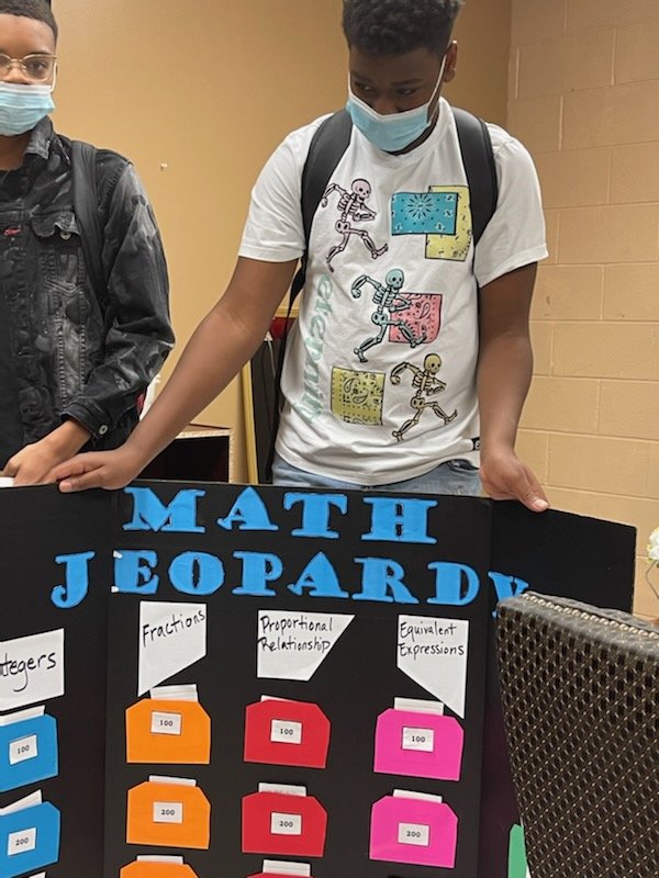 MitchellOssie's tweet photo. No time wasted! Our scholars hit the ground running after their Spring Break! Kudos Ms. Sander and our 7th Grade scholars for an AMAZING job on their Math Jeopardy Projects! @Msaka93 https://t.co/imwsFK3aMn