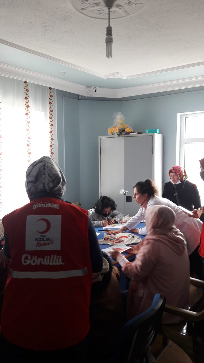 Türk Kızılayı Yozgat (@kizilayyozgat66) on Twitter photo Yozgat Genç Kızılay Ekibimiz ve Yozgat Kızılay Kadın Ekibimiz Bugün Otizm Farkındalık Günü Kapsamında Yozgat Gelişim Rehabilitasyon Merkezindeki Kardeşlerimizle biraraya Geldiler ve Eğlence Dolu bir gün Geçirdiler. #farkındayımfarkındaolun <a href="/Kizilay/">Türk Kızılay</a> <a href="/KizilayKadin/">Türk Kızılay Kadın</a> <a href="/genckizilay/">Genç Kızılay</a> Yozgat Genç Kızılay Ekibimiz ve Yozgat Kızılay Kadın Ekibimiz Bugün Otizm Farkındalık Günü Kapsamında Yozgat Gelişim Rehabilitasyon Merkezindeki Kardeşlerimizle biraraya Geldiler ve Eğlence Dolu bir gün Geçirdiler. #farkındayımfarkındaolun <a href="/Kizilay/">Türk Kızılay</a> <a href="/KizilayKadin/">Türk Kızılay Kadın</a> <a href="/genckizilay/">Genç Kızılay</a>