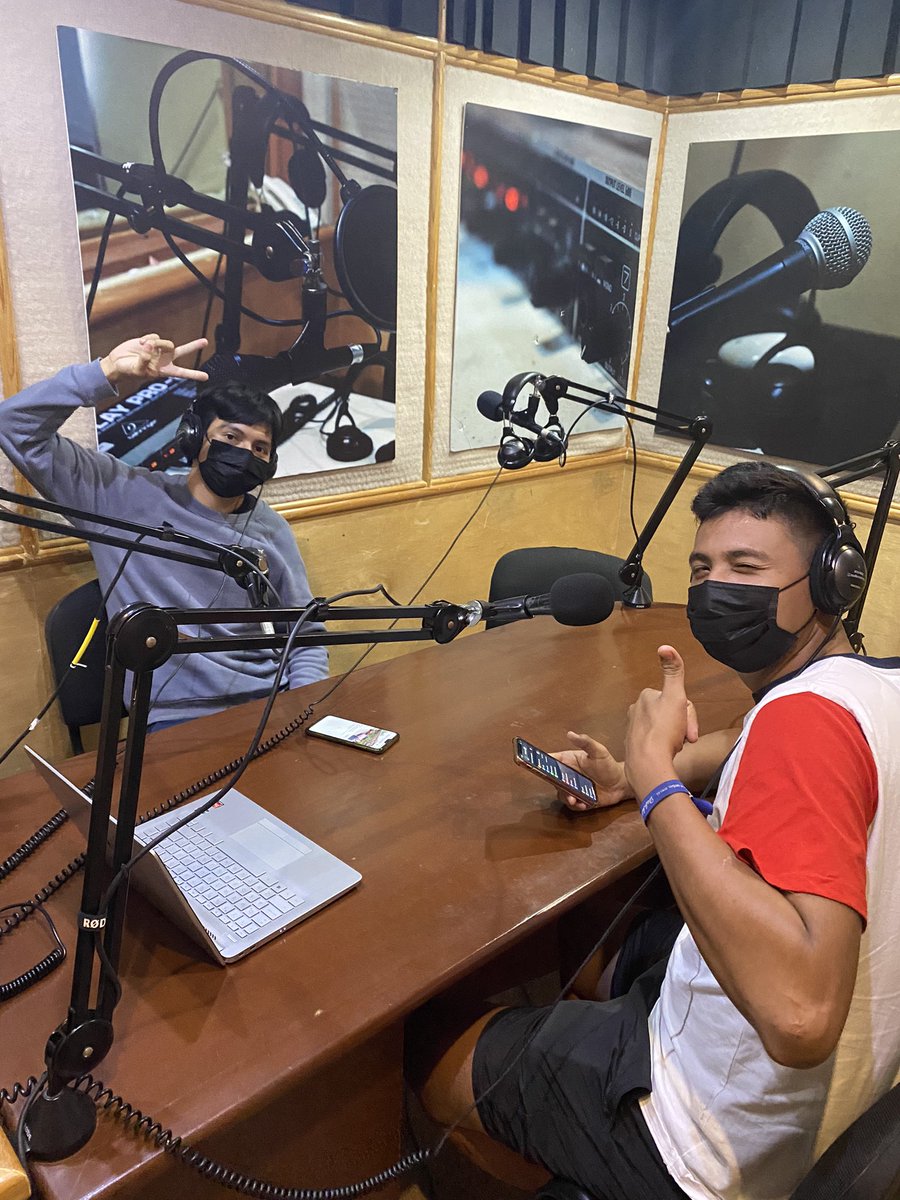 LSCUN_Radio's tweet photo. Sintoniza a tus locutores deportivos favoritos a través de https://t.co/dsbz6HhNhr ⚽️ 

#LSCR #ComunidadEnFrecuencia https://t.co/0ldumozPKs