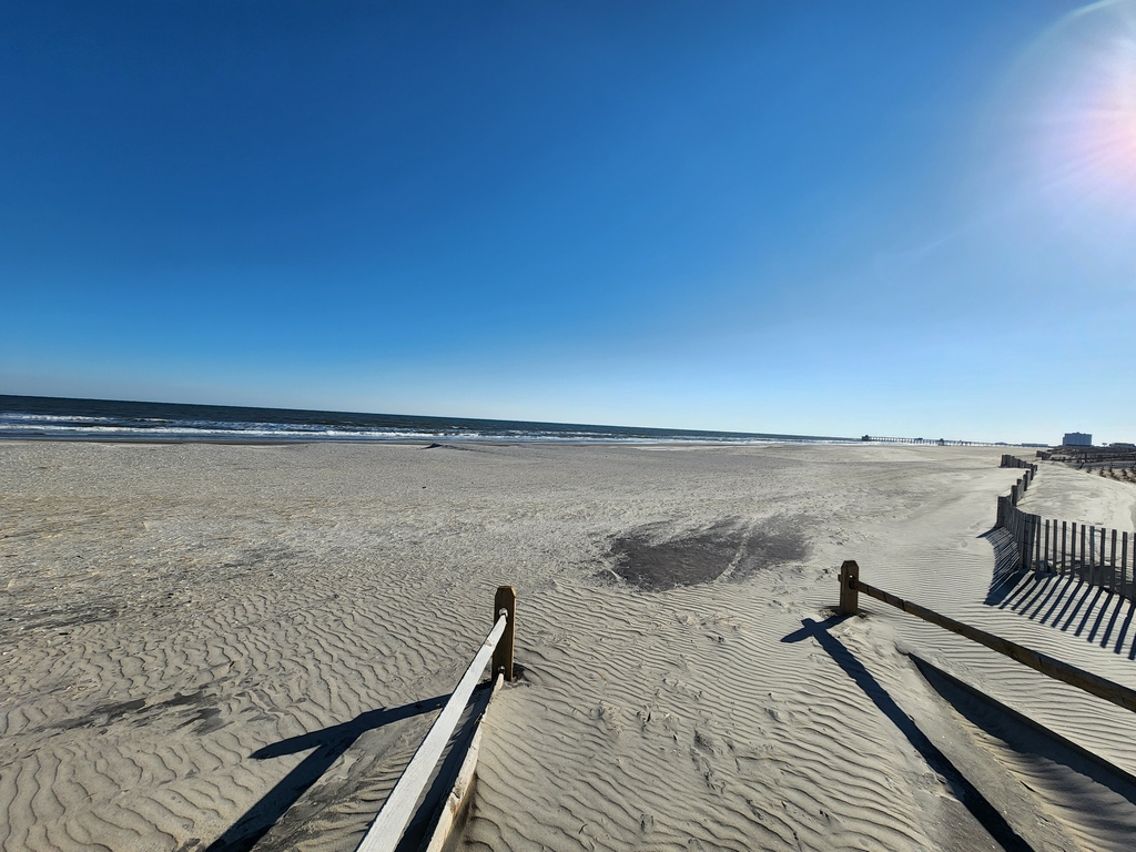 GetOutsideNJ's tweet photo. A winter walk on the beach and boards in Margate.
Have you ever strolled the boards here or relaxed on the beach 🏖️?
#nj #march2022 #exploringnj #getoutsidenj #walk #walking #winter #winterwalk #margate #beachinthewinter #beach #boardwalk #familywalk #walkwithaview #freshair https://t.co/ofShma1444