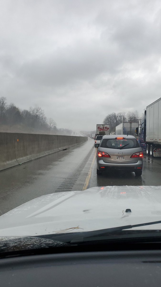 TheReeinator's tweet photo. @joeimel Traffic backed up past the 47mm. https://t.co/ePPpidqdL4