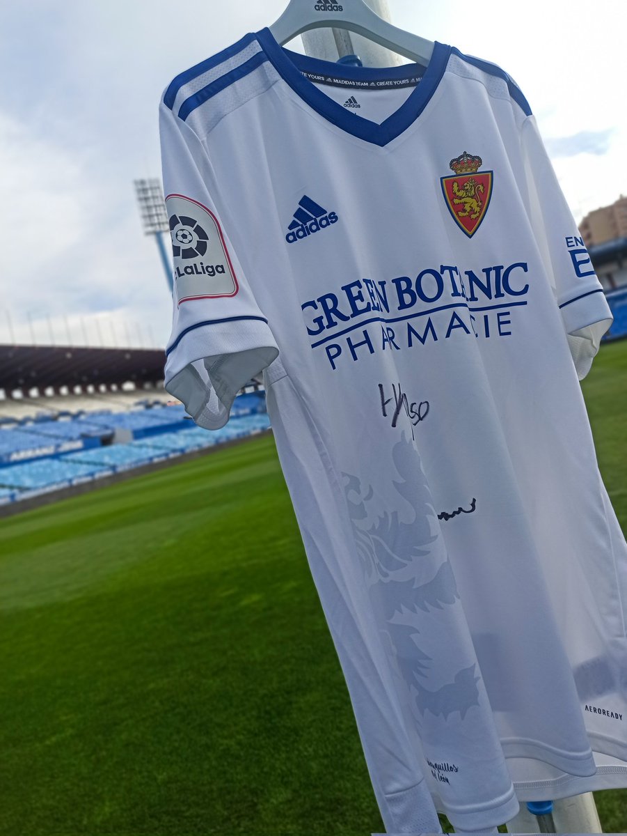 RZ_eSports's tweet photo. 🎉𝗦𝗢𝗥𝗧𝗘𝗢🎉

¡Se acerca #eLaLigaSantanderCup!🏆

👕 Para celebrarlo sorteamos esta camiseta firmada por
@Matiasbonanno9 e @H_1dalgo

��� Para participar:

1️⃣ Haz RT

2️⃣ Síguenos en 
@RZ_eSports

El sorteo finalizará este jueves 6 de abril a las 23:59h

🍀¡Suerte!🍀 https://t.co/B8jgyixKPh