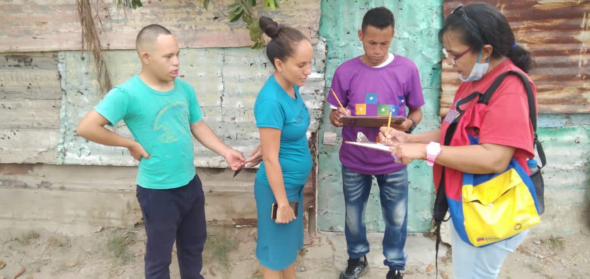 regulolacruz's tweet photo. #5Abril Desplegados Casa a Casa del Buen Gobierno orientado por nuestro Presidente @NicolasMaduro en La Comuna Hijos e Hijas de La Patria#Aragua Municipio Libertador #PaloNegro Juntos! De la Mano el Rass #SigamosJuntos #VenezuelaTerritorioDePaz @PartidoPSUV @Soykarinacarpio https://t.co/6GI35fYtOL