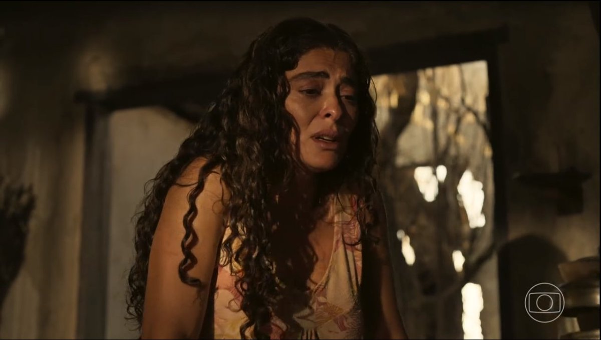 worldsecco's tweet photo. juliana paes você é gigante! #pantanal https://t.co/qcIjdoCZPb
