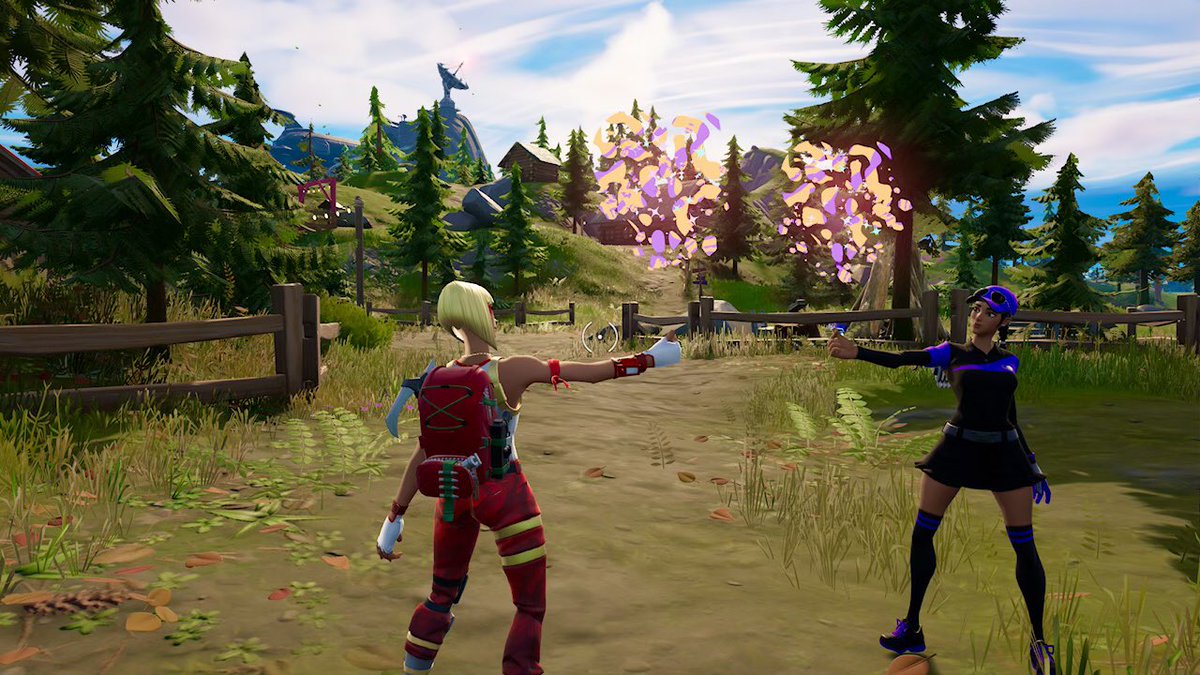 theferginator's tweet photo. @FortniteGame Jack_in_480p and FERGUStheFOUL at Camp Cuddle #Lantography2022 #Fortography https://t.co/pnc673YdOw