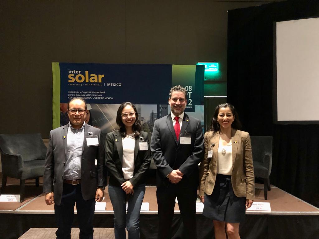 Lanzamiento de @Intersolar México 2022. Un placer coincidir con miembros de la comunidad Solar térmica de los <a href="/HeatChangers/">Heat Changers</a> <a href="/matters_mx/">Marisol Oropeza</a> <a href="/Juan_VidalAmaro/">Juan José Vidal Amaro</a> <a href="/Fer_GBarrera/">Fernanda García</a>
