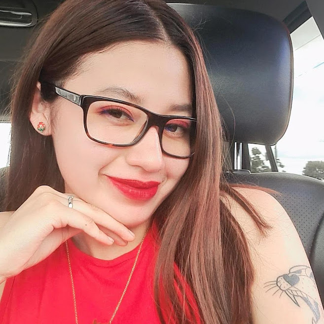 Shey___________'s tweet photo. Hola.
Me gusta mucho el rojo. https://t.co/EDyu0w6xrN