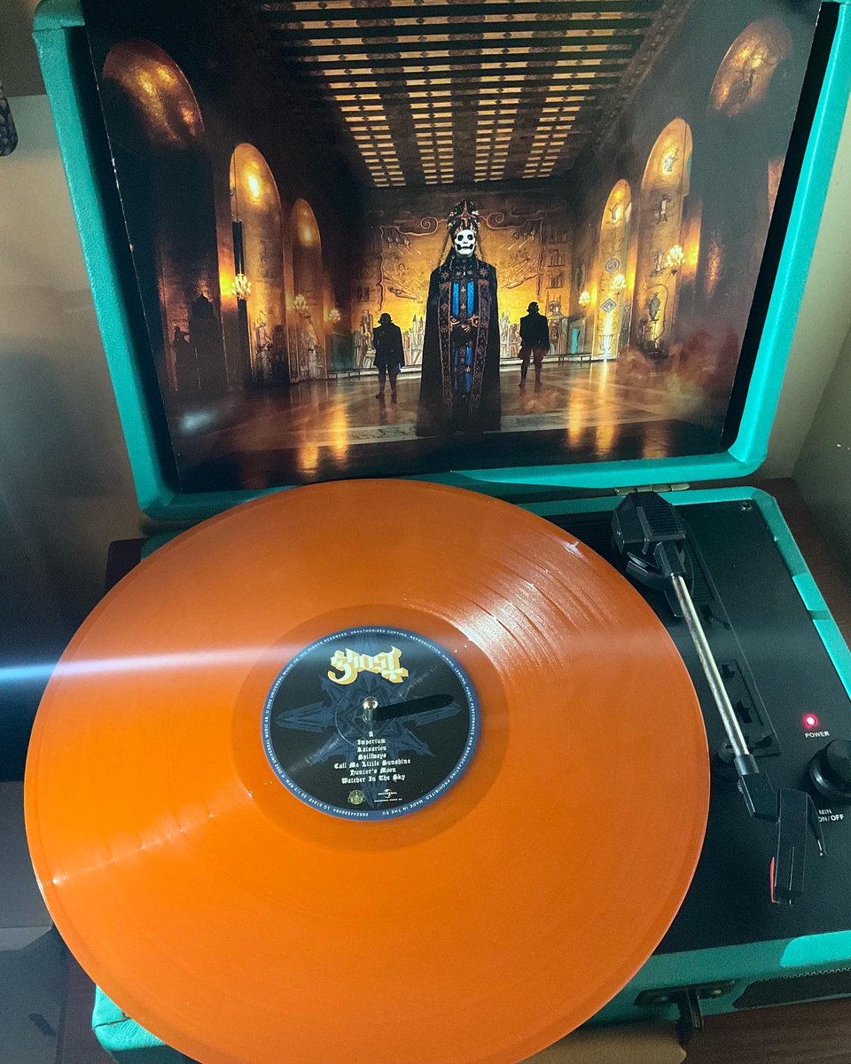 kellymayghostee's tweet photo. Mmmm, Translucent Orange Vinyl Gatefold, Limited Edition, Bengans Exclusive - YESSSSS!!! ❤️👻 @thebandGHOST #thebandghost #impera #imperaunholyvestments #ghostimpera #vinylrecords #gatefold #vinylcollection #papasmeritusiv #papa4 https://t.co/BeYXwDmSVi