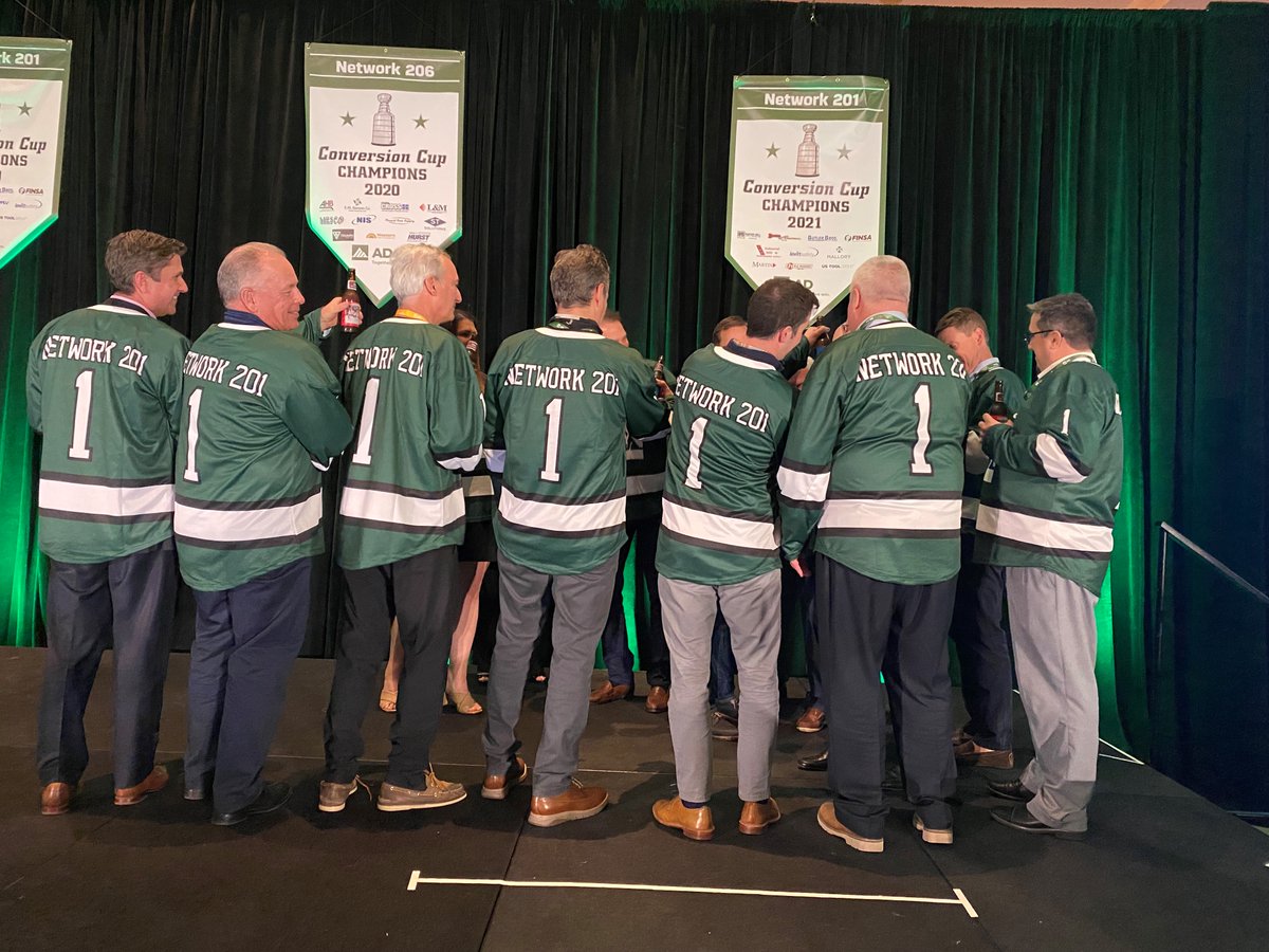 AD_IndustrialS's tweet photo. BIG Congrats to the 2021 Conversion Cup winner, Network 201 for delivering $43 million in conversion opportunities across 1,500 entries and successfully converting $21 million in business to AD Suppliers. #ADFamily #HAVEFUN #2022SpringNetworkMtg https://t.co/AE4VZNWNwm