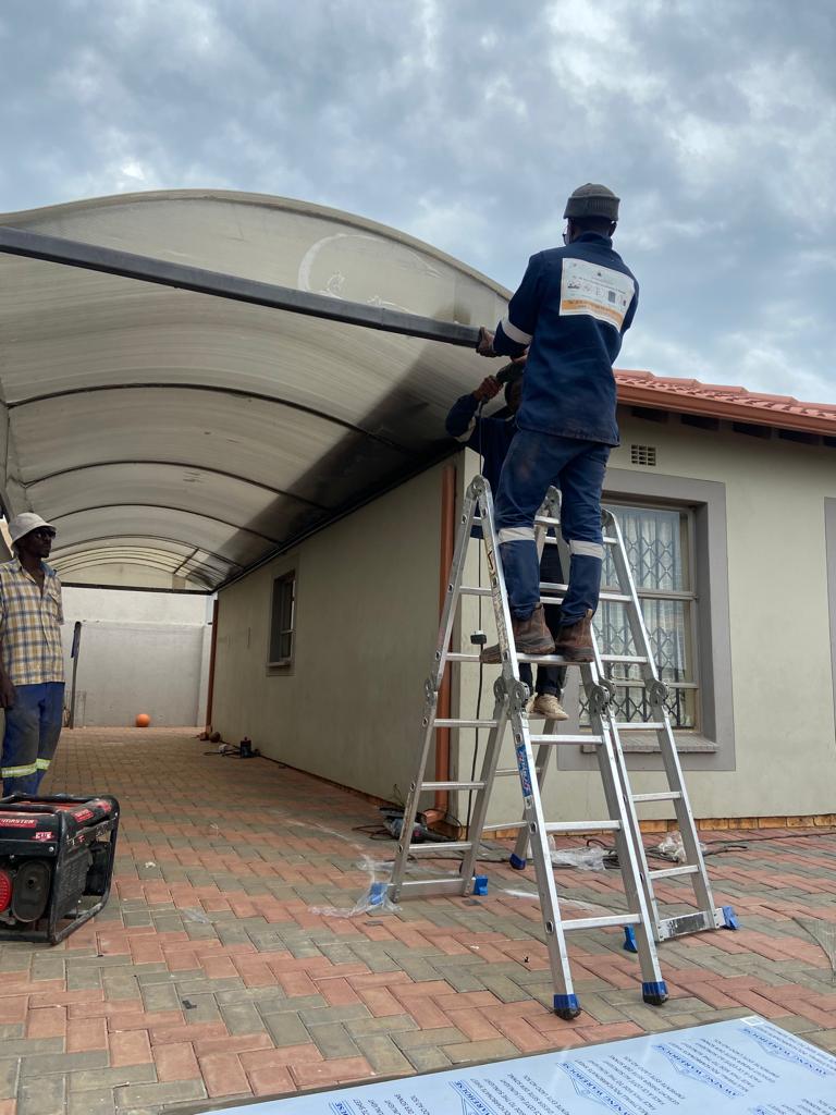 DinokoAutomati1's tweet photo. #BlackOwnedBusiness 
Carport installation
Maintenance https://t.co/JXloAqskgV