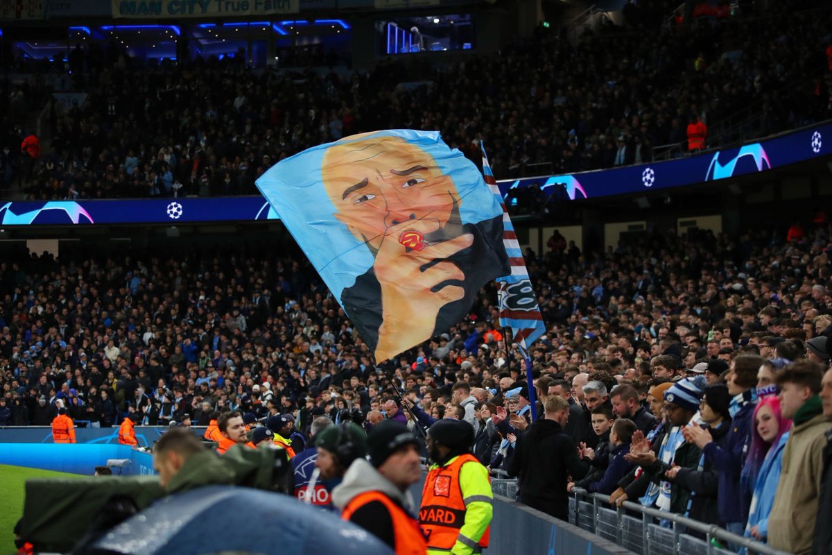 City_Xtra's tweet photo. An iconic moment, immortalised in the form of a banner at the Etihad Stadium tonight. 🚬😎 @ManCity #UCL https://t.co/P221W6ljpZ