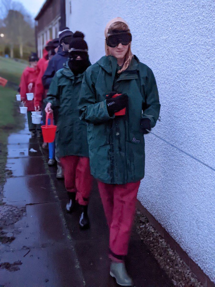 BlairvadachAndy's tweet photo. After a day's soaking in the #devilspulpit 💦 it was out into the elements again tonight for our @GlasgowsDofE #GoldResidential participants, to finish a busy first day here @BlairvadachOEC 💪
#WeAreDofE
#DukeofEdinburghAward
@WhitehillYGT 
@WhitehillSec @HillheadHS 
#DofEBV22 https://t.co/UlZ1eciIZU