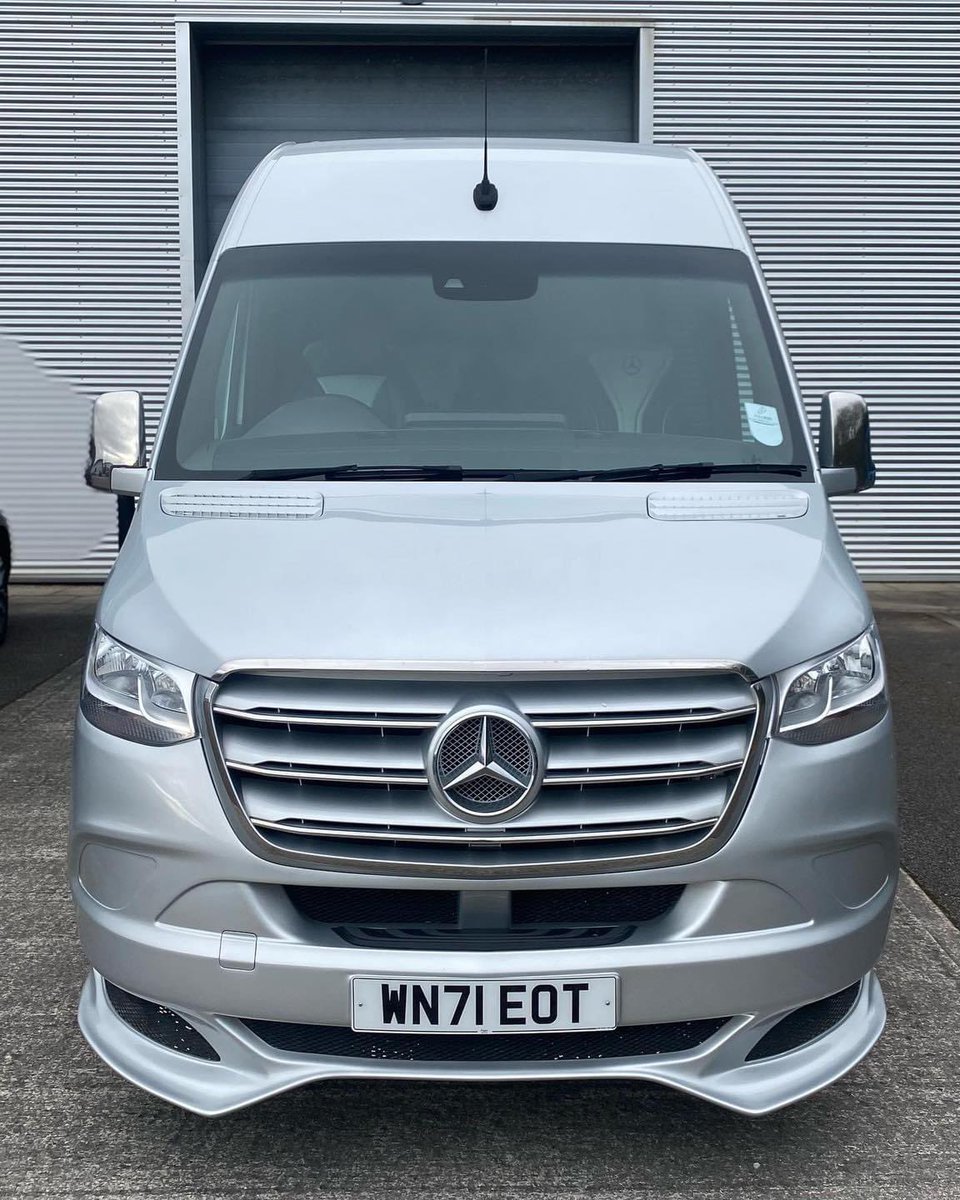 Courtley Executive tweet media