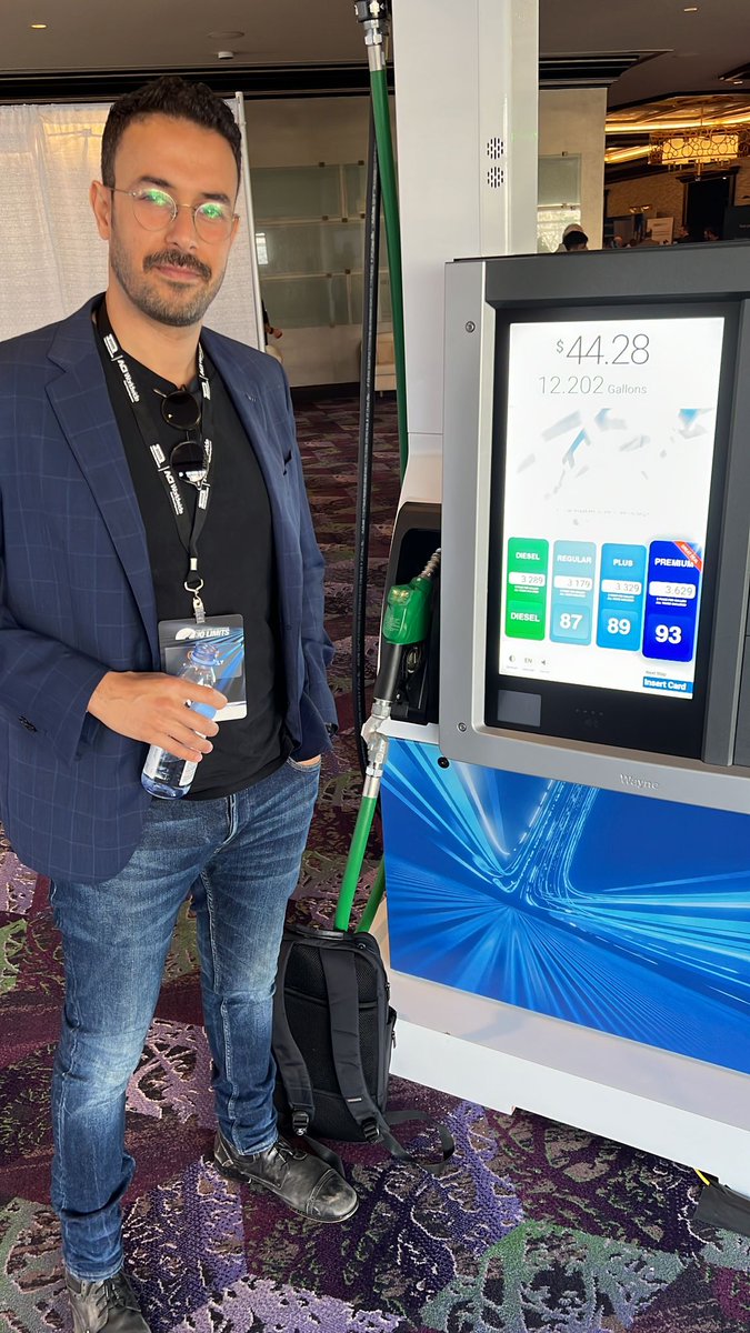 KardomeVUI's tweet photo. 🎉Cheers to VP of Business Development, Ohad Shemen Ariely, in Austin, Texas for @Dover Fueling Solutions' No Limits Users Conference where it presented @KardomeVUI's tech in its fueling dispenser.

 https://t.co/KkKZgjrJqH

#voicefirst #voicetech  #interactivekiosks #selfservice https://t.co/ubE4Z6W8dp