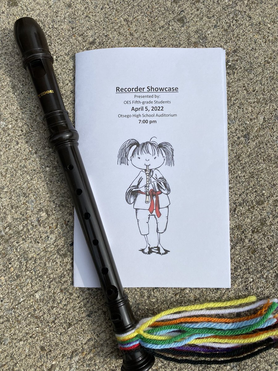 FredaRehbein's tweet photo. Very excited for our first #OES music performance in two years! Tonight 5th graders will take the stage for their recorder showcase. See you there!  #OtsegoKnights https://t.co/CYMmpQg8dX