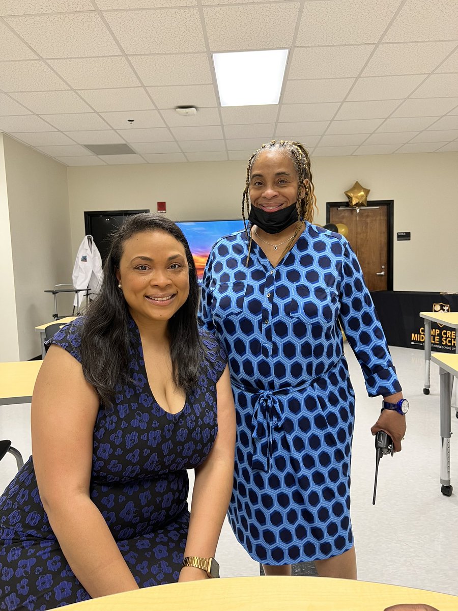 CCMSMath's tweet image. Thank you to our absolutely incredible APs! Enjoy this week-deserved Spring Break! #APweek2022 @NSBrowder
@RonMaxwellFCS1
@FultonCoSchools
@CampCreekMiddle
#MeanwhileAtTheCreek
@PBIS_CampCreek
@CCMSScience
@CCMS_SocStudies
@CCMSELARocks @CCMPrincipal @Franchesca_Warr