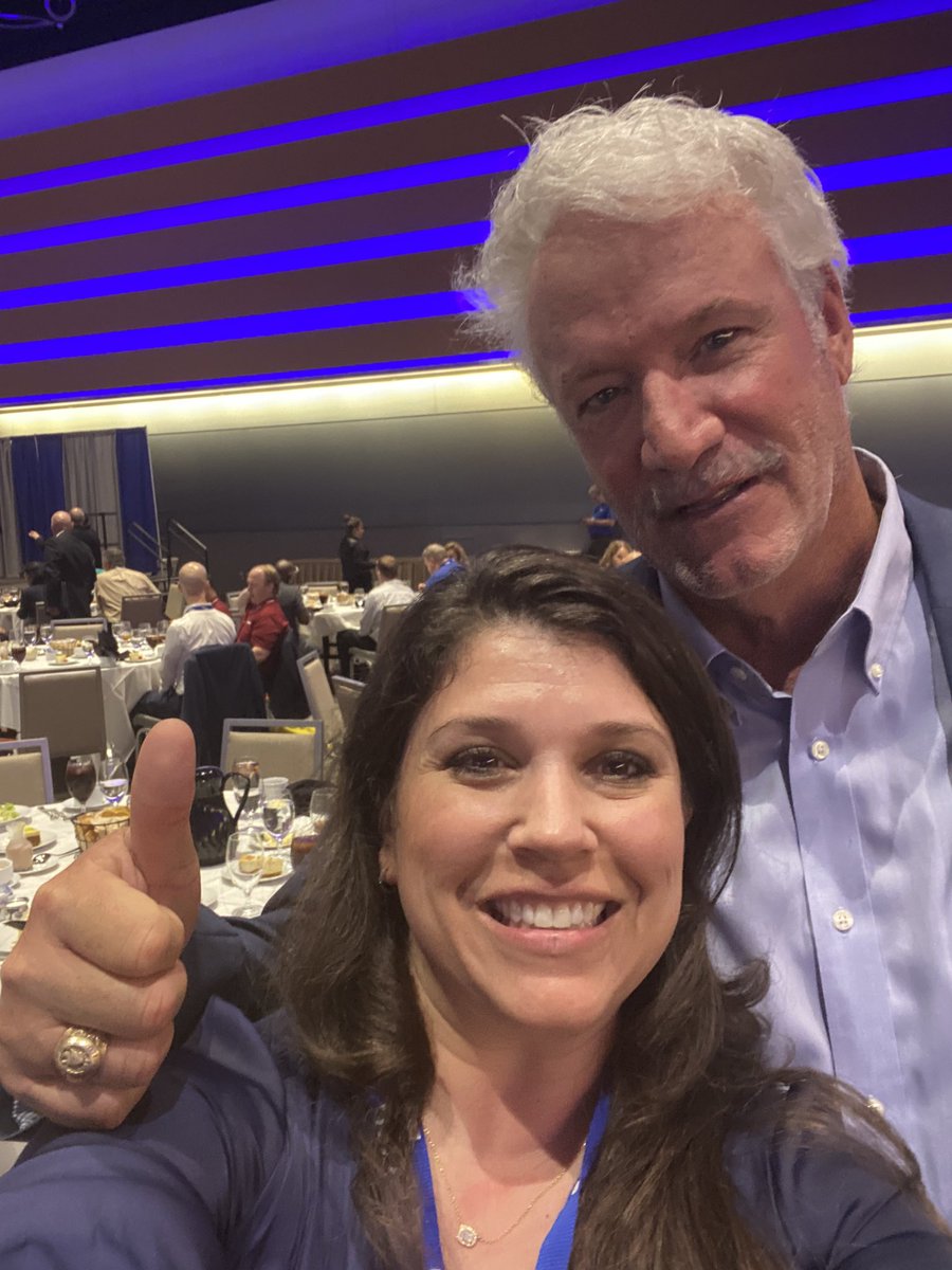 Liz_Fazio's tweet photo. Congratulations @RepLyleLarson for your #TexasWater2022 Outstanding Public Servant Award - job well done, my friend! #txwater #txlege https://t.co/Vv7pkZBzy3