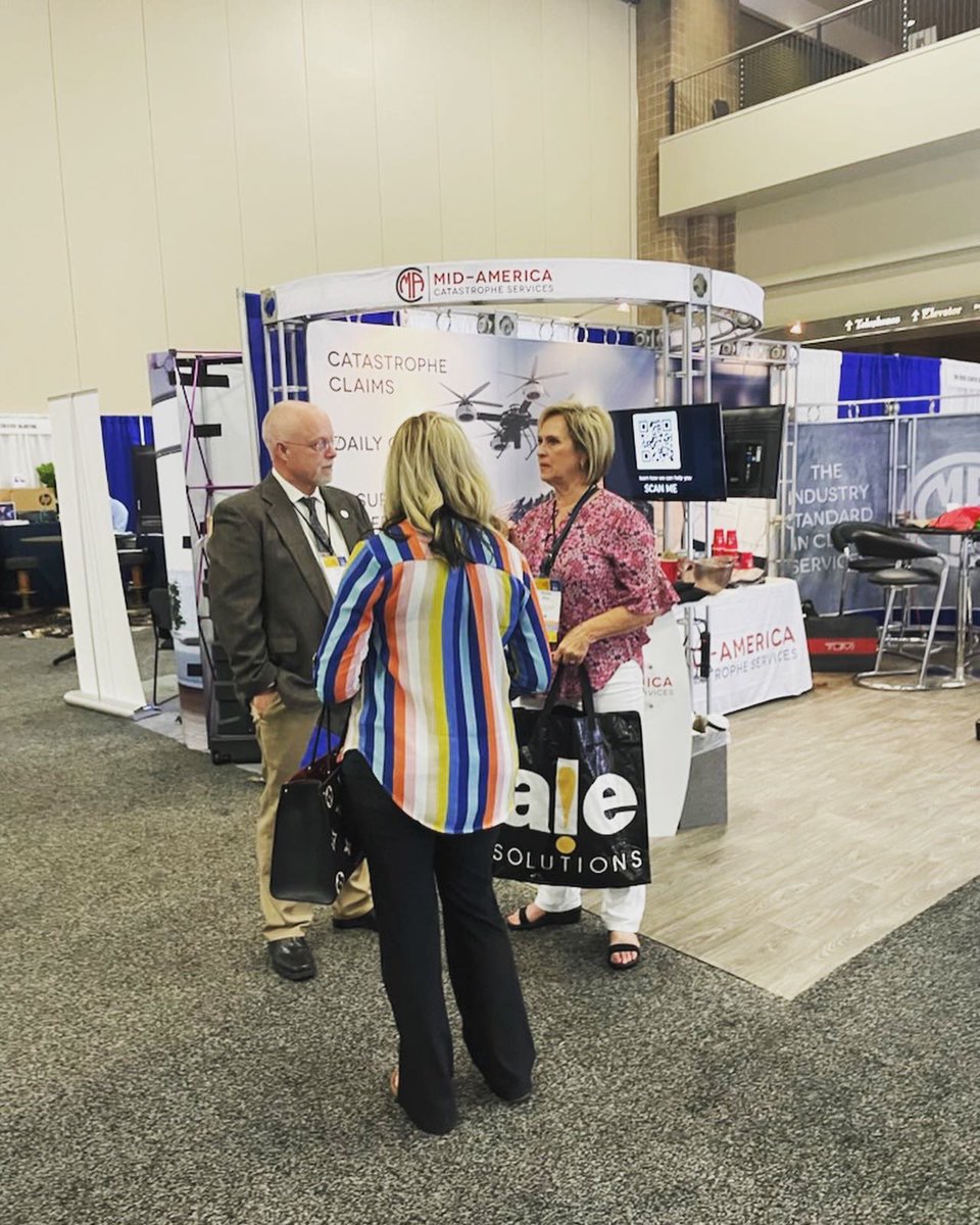 midamericacat's tweet photo. Connecting at PLRB - Property &amp; Liability Resource Bureau https://t.co/drJAZkWXER