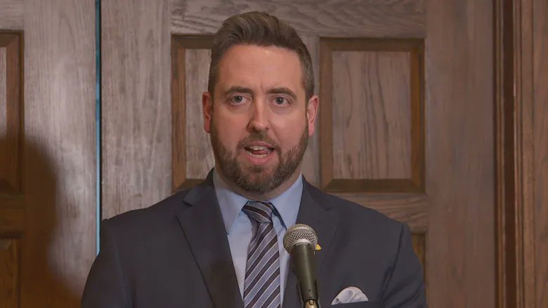 CBCNL's tweet photo. NEW | N.L. government lifts 15-year ban on offshore wind farms

https://t.co/FP3SYyUBl1 https://t.co/jqtQLBXtYz