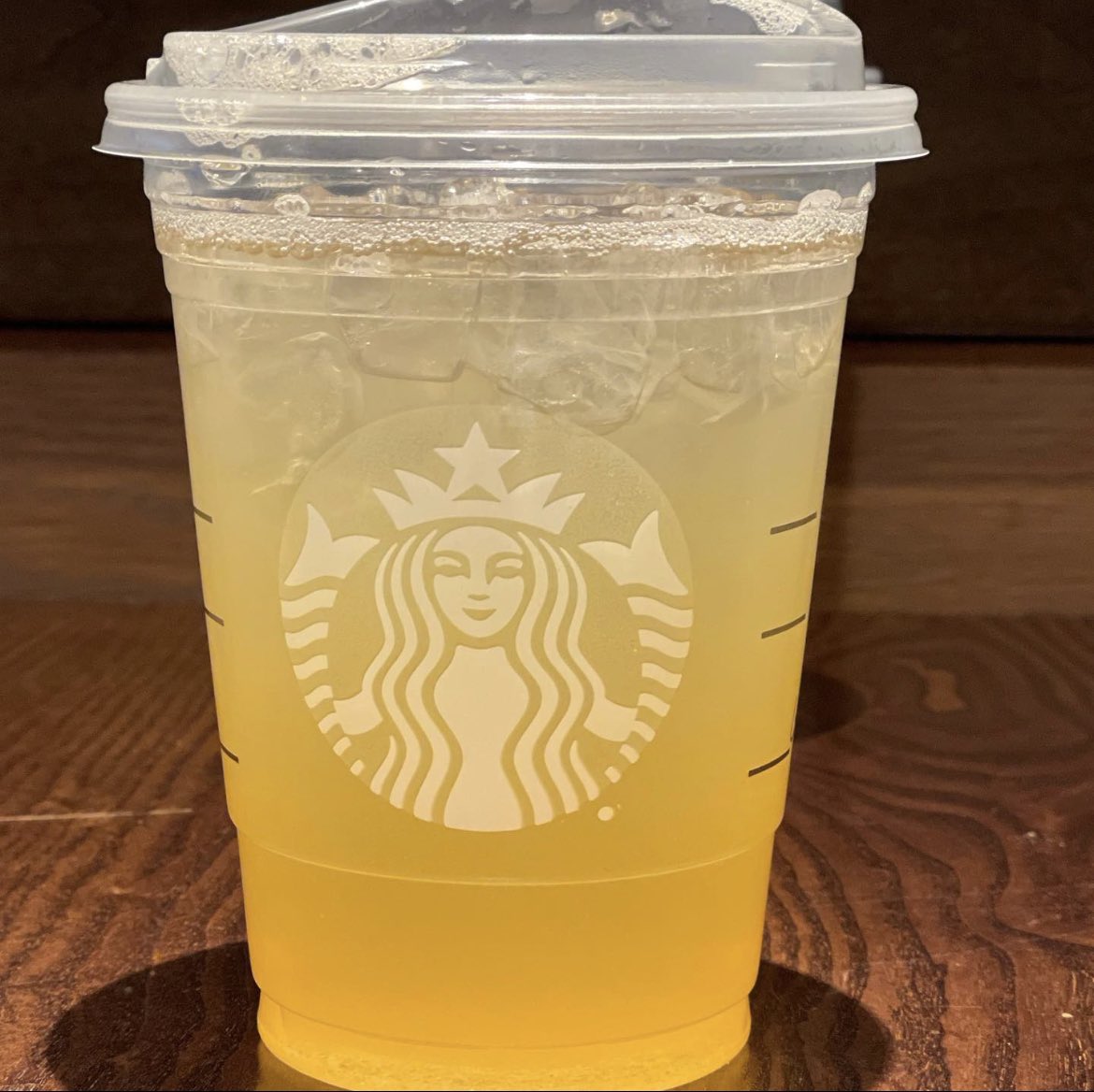 FerrisStarbucks's tweet photo. Mango Dragonfruit Refresher with Lemonade (no berries)🫠 #bulldogs #starbucks https://t.co/YnwVDoJWGc