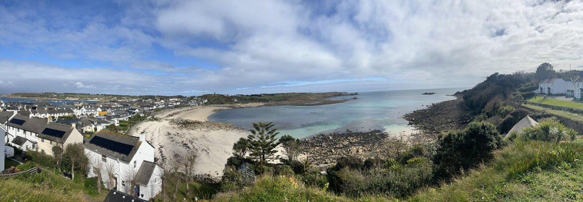 kayharri20's tweet photo. Stunning views from the Isles of Scilly #workingaway #travel https://t.co/kdJC7ACP9q