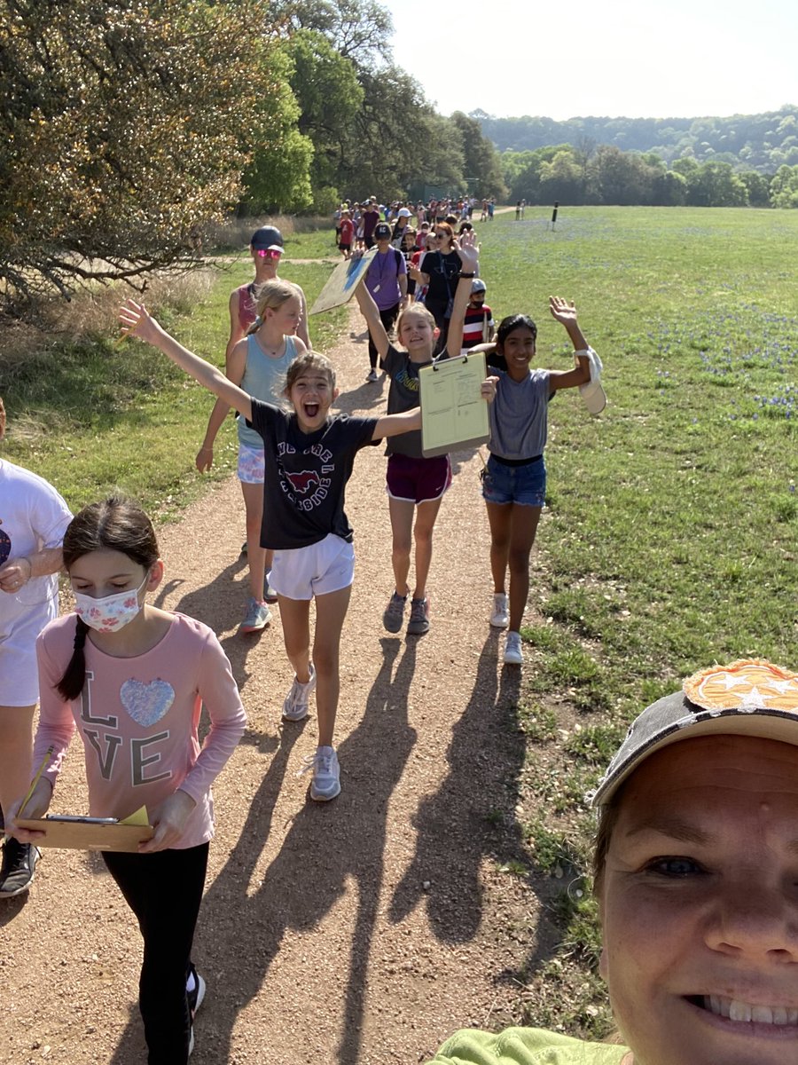 Beth Barr tweet media