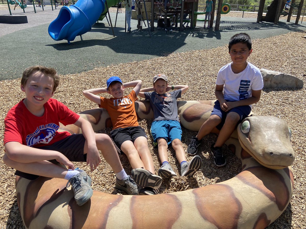 Beth Barr tweet media