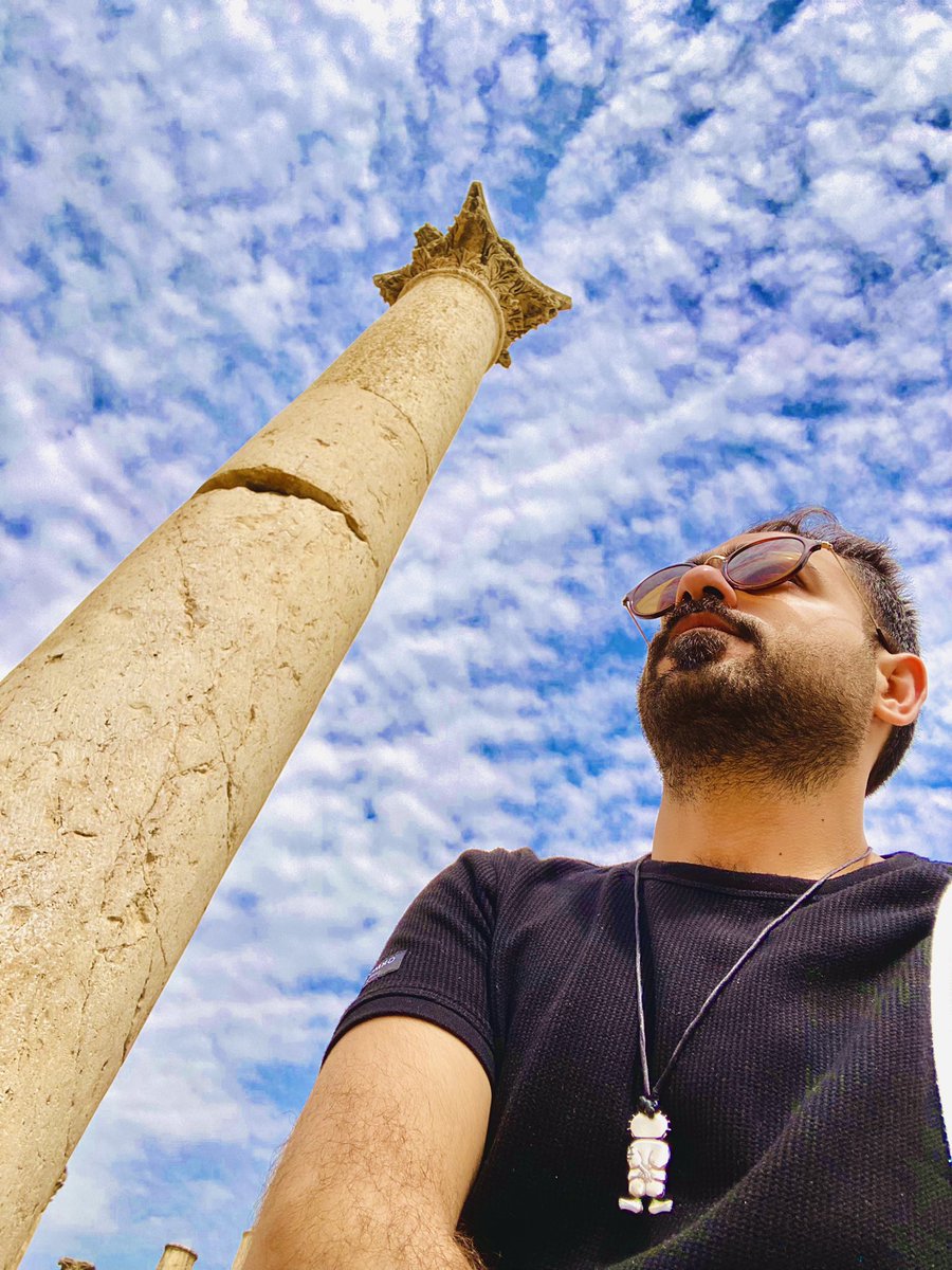 KollabIbrahim's tweet photo. That’s one of the important pillars in #Jerash, it’s called Queen Pillar.

It was the only tour that gives me that much historical information about Jerash.

Thanks to the Director of the Jerash Tourism Mr. Feras Alkhatatbeh to host us!

#RoundAroundJordan #بدنا_نلف_الأردن https://t.co/vC5Th8kbVe