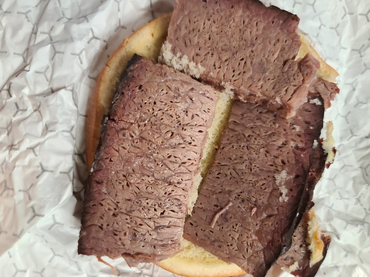 WhiskyTang0's tweet photo. Anybody know why @bucees "brisket" is full of holes? https://t.co/ljj2EPg7Y8