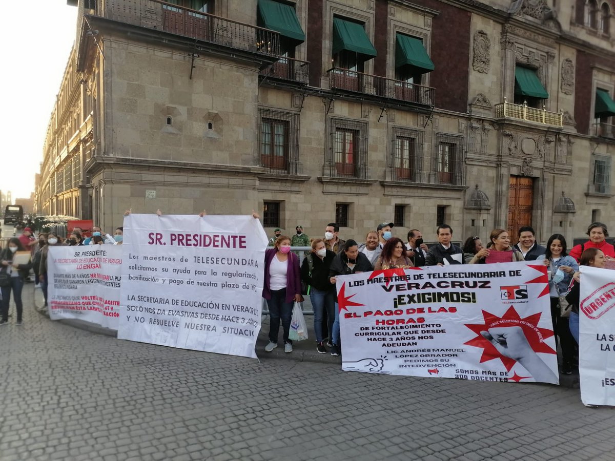 rzamudiovg's tweet photo. Y faltan los de #HorasAdicionales a los cuáles no les han asignado; pero resulta que en el #SATAP aparece que asignaron horas en listas que no corresponden ni lugares. @jesruslan @REobservatorio @EducacionFutura @Profelandia @SEducacionVer @USICAMM_OFICIAL https://t.co/dSHemQoqWC