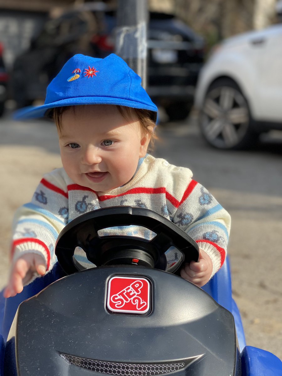 chuuurless's tweet image. Hi @MotionMarkus @irag_art wen Invisible Baby ?? 😜 #bluecap @InvsbleFriends