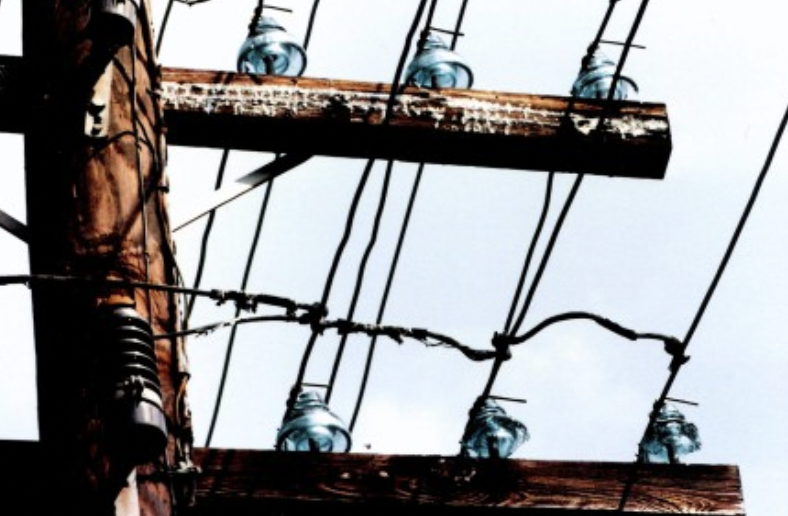 Making electricity from #renewables is economical, but separate ownership of electricity transmission can trouble projects. Our writer looks into what makes transmission so difficult and vital.
cleanenergyfinanceforum.com/2022/04/01/exp…