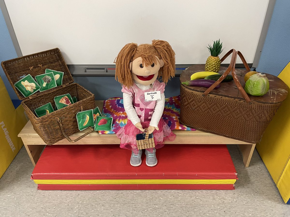 Gertrude is ready for Tasty Tuesday! She has a picnic basket full of fruit/veggie shakers and another full of food bean bags. Music &amp; Movement is in full picnic mode today!! #LISDpk #WOYC #LISDpkWOYC <a href="/LJJacksonECC/">Lillie J Jackson ECC</a>