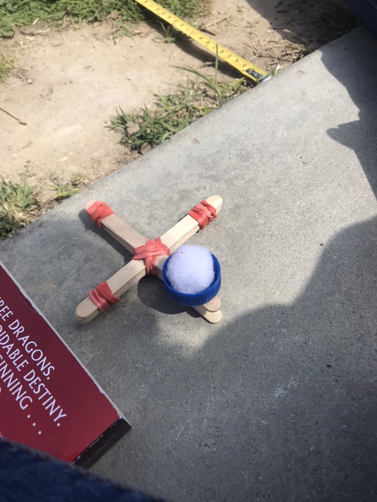 ReneeWellsSTEAM's tweet photo. 1/2 Potential and kinetic energy fun w/gr 6! Practice for state testing is happening and these Ss needed #STEM #STEMeducation #STEMed #STEAM #Teachers #Students need a break from #workshits and #bigfrickinpackets! 🎉 https://t.co/OwAg77IZe1