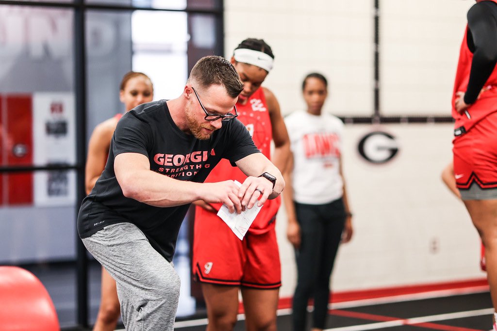 UGA_WBB's tweet photo. 𝘿𝙖𝙬𝙜𝙨. https://t.co/4bpspd4bVp