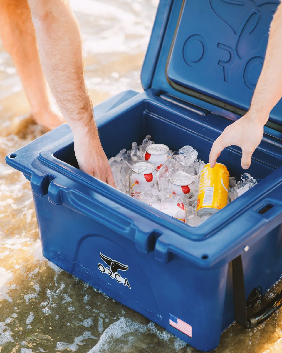orcacoolers's tweet photo. Refreshment awaits!
#orcacoolers #orcacooler #iceretention #beachvibes #oceantime https://t.co/DidcFKqt4G