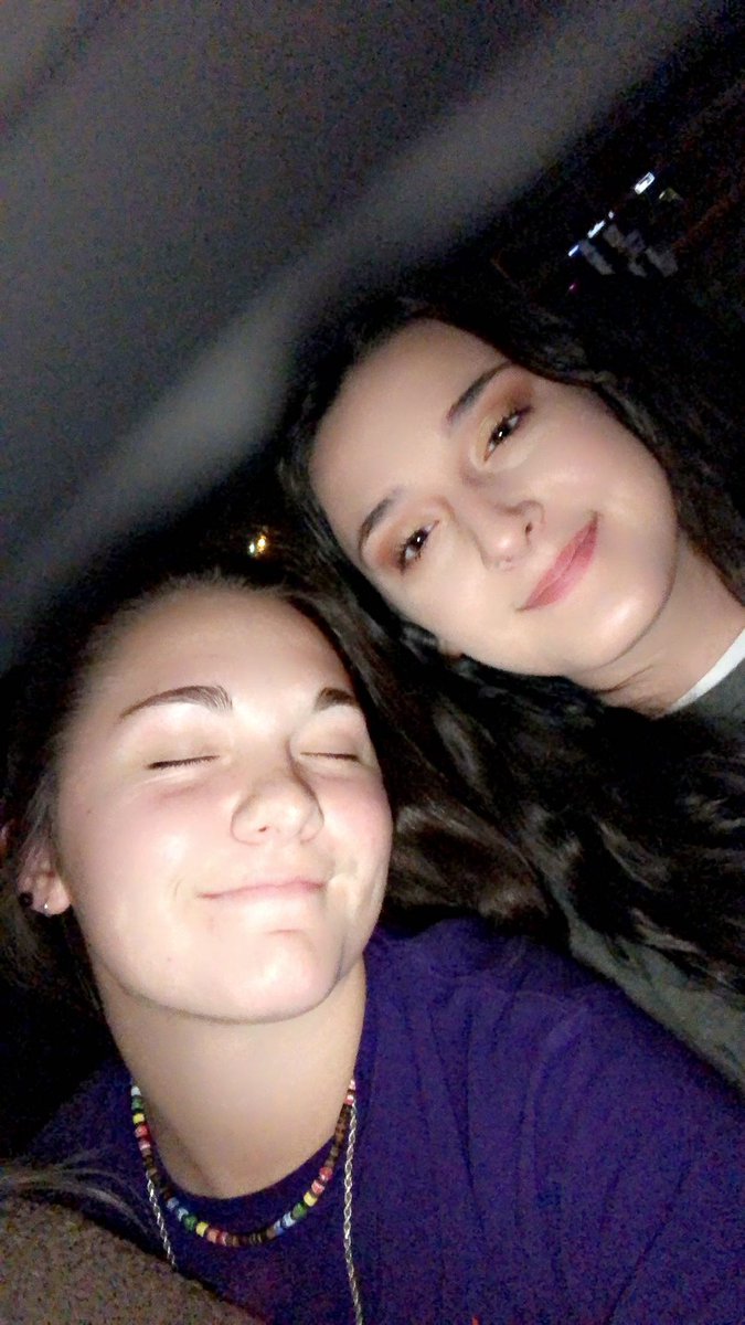 lightsey_hannah's tweet photo. forever in my heart, forever in my mind. i love you madison forever 🤞🏼 💛 #LLM https://t.co/9Ap50IosxB