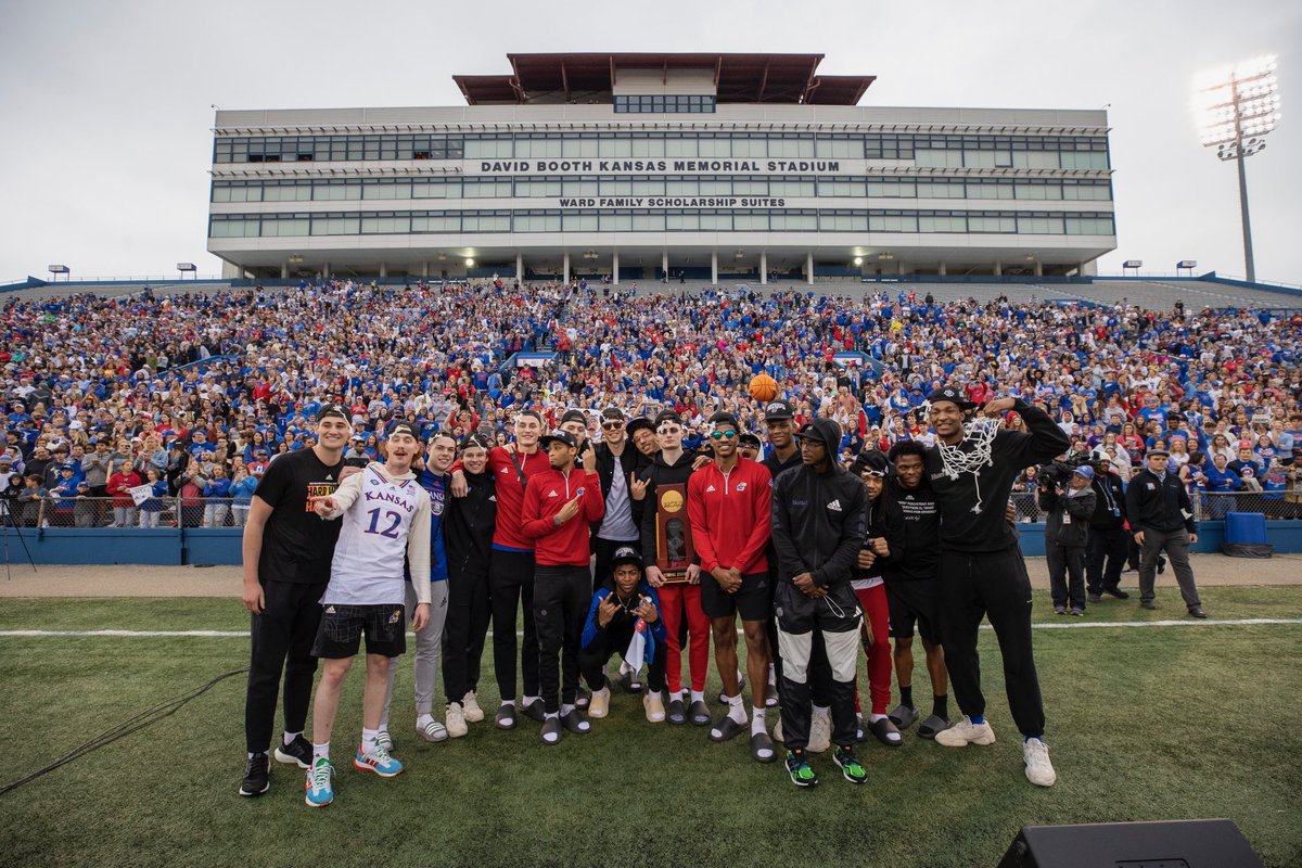 KUHoops's tweet image. Welcomed the squad back in style