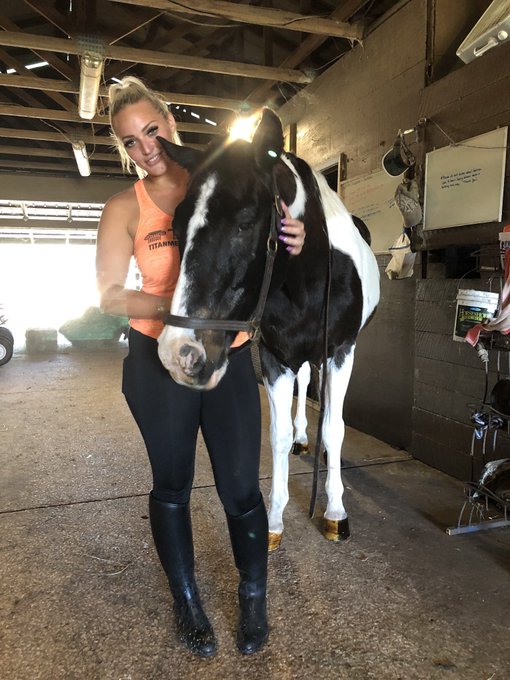My Heart Horse passed away today. ❤️🐴 RIP Thunder. 😭 I'll miss you so much. https://t.co/Q7TXYR923i<a href="/tag/titties"class="tags"><span>#titties</span></a><a href="/tag/blondes"class="tags"><span>#blondes</span></a><a href="/tag/retweet"class="tags"><span>#retweet</span></a>