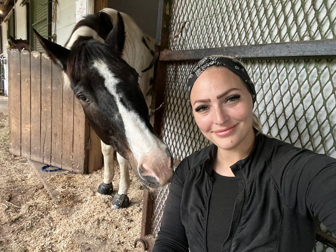 My Heart Horse passed away today. ❤️🐴 RIP Thunder. 😭 I'll miss you so much. https://t.co/Q7TXYR923i<a href="/tag/titties"class="tags"><span>#titties</span></a><a href="/tag/blondes"class="tags"><span>#blondes</span></a><a href="/tag/retweet"class="tags"><span>#retweet</span></a>