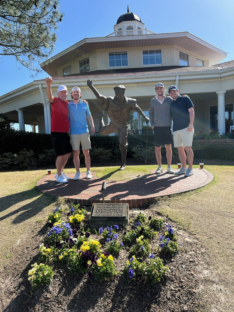 jroon7's tweet photo. Finishing up a fabulous trip @PinehurstResort @TheMasters and Tabacco Road GC that the boys put together to celebrate.  Blessed to have these incredible boys - #1, #2, and #3. Thanks for a great and very memorable time!! https://t.co/ziSIiZMpMQ