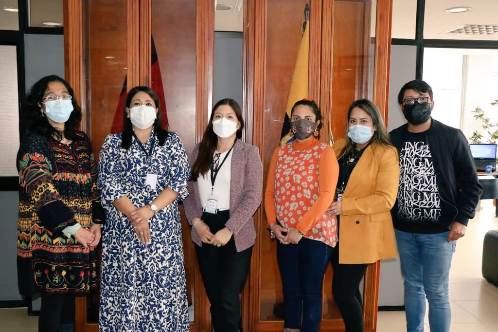 PautaJenny's tweet photo. En #Cariamanga se apertura punto de calificación de discapacidad.
En reunión presencial y virtual con @conadisecu, @Salud_Ec, representantes de Municipios y autoridades locales del #DistritoCalvas impulsamos acciones que benefician a los más vulnerables 🤝.
#JuntosLoLogramos https://t.co/AxFAePqH9T