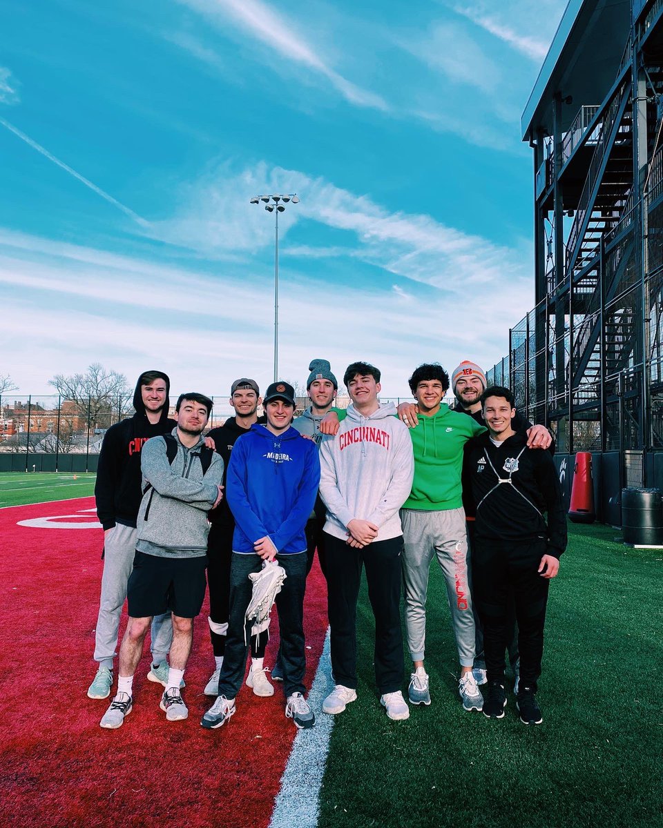 Beta_UC's tweet image. Huge shoutout to our Beta Nu kickball team on their first round playoff win on Monday! They defeated Pike 7-4, with brother Liam Millen taking MVP honors with 4 outs and 3 runs! The boys move onto the second round where they take on Delt. Tune in next Monday!