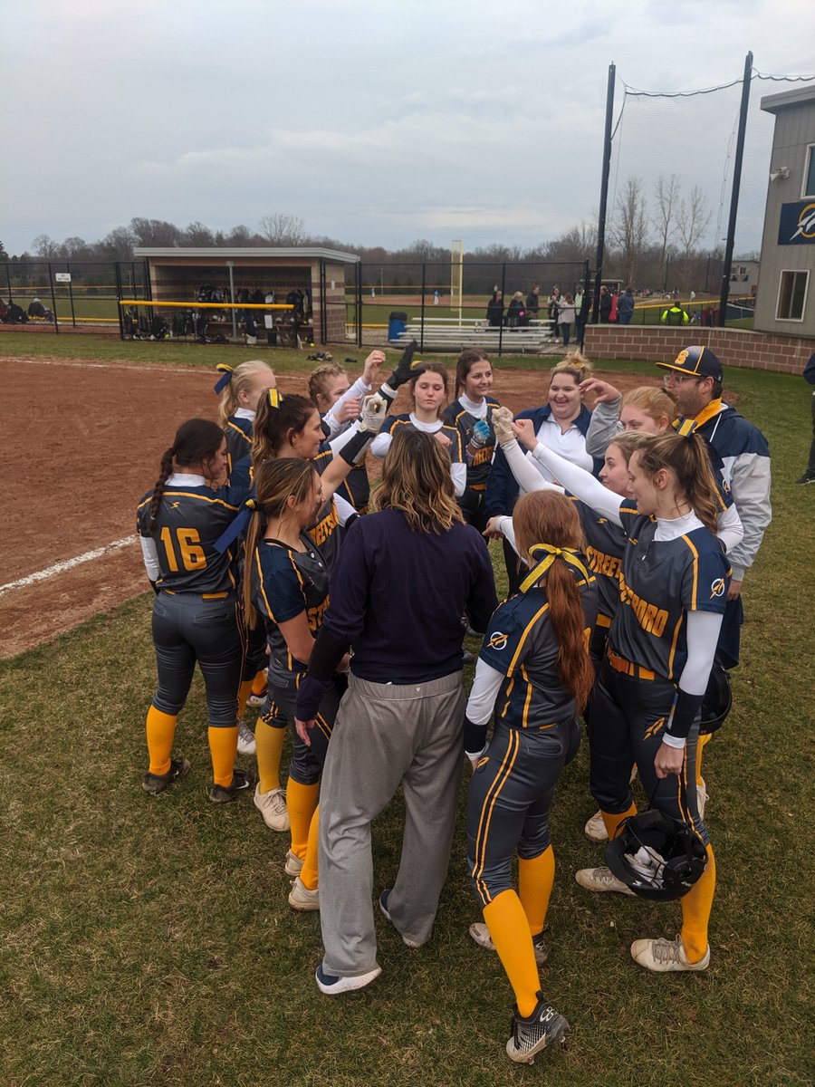 Walk off HR by Kennedy Danna 3-run HR for 6-5 win over cloverleaf (1-0 MAC play) <a href="/JLRSports/">Jonah L. Rosenblum</a> <a href="/StreetsboroBuzz/">StreetsBoroBuzz</a>